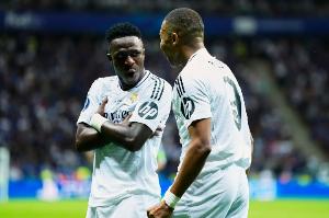 开云-涨薪1000万❗维尼修斯坚持要与姆巴佩相同薪水，后者年薪3125万欧