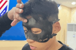 记者：朱辰杰已戴上定制面具 兼顾轻盈坚固有助于更快康复