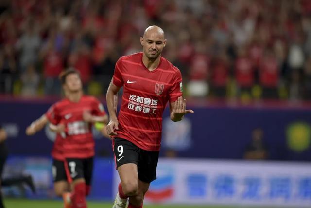 开云体育网址-双杀海港暂时登顶！蓉城8月联赛圆满收官