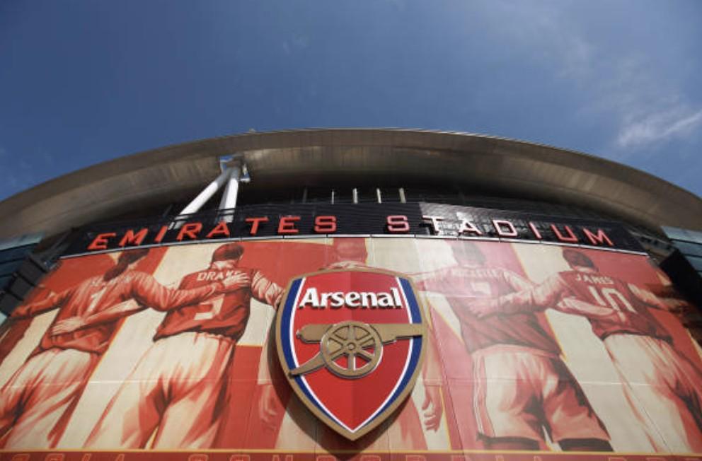 开云体育网址-懂球译站｜为何越来越多球员选择加盟伦敦的俱乐部？