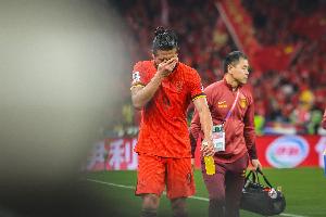 开云体育下载-中国体育报：中澳两队各占半场优势 机会能否转为进球是实力体现