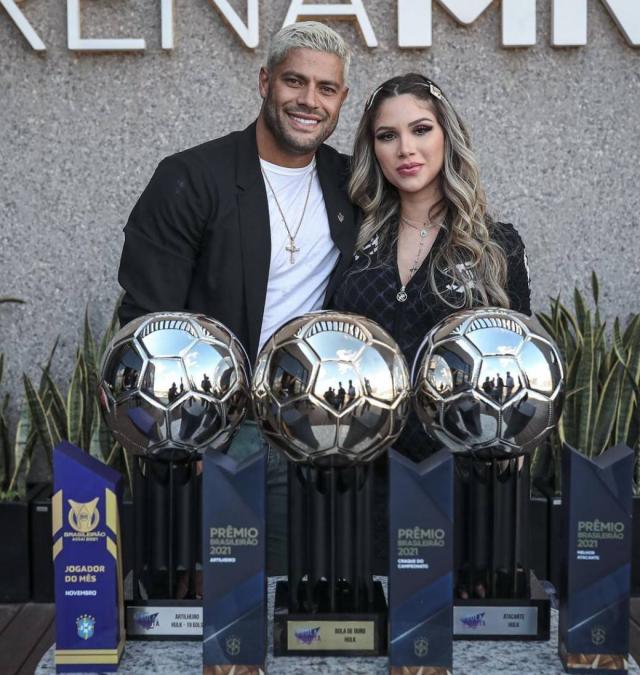 kaiyun-又夺赛季MVP！浩克回巴甲大丰收 坦言最感谢一个人