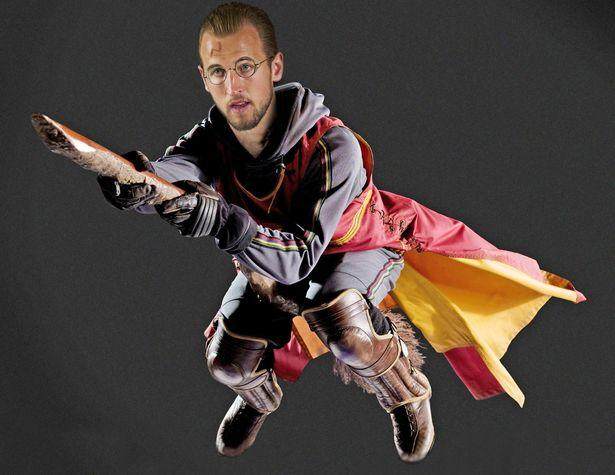 开云体育下载-普通三狮逆袭德意志 就值得你为美丽足球撞丧钟？