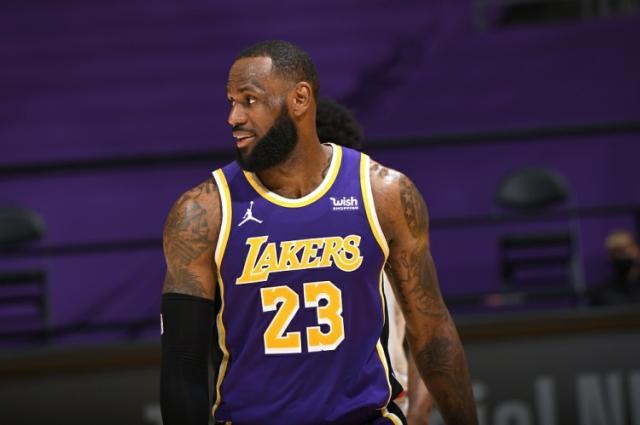 kaiyun-皇帝归来状态中规中矩 守住第五已成湖人最大任务